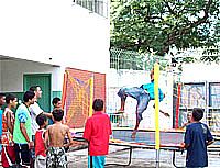 Escola Pinheiro Jr. faz festa de Páscoa