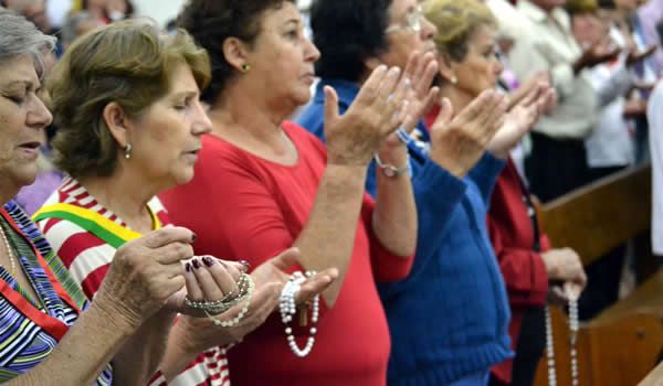 Dozena de Nossa Senhora Aparecida chega ao seu décimo dia