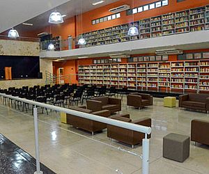 Biblioteca Pública Municipal de Salto reabre no Paço dos Taperás