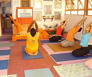 Fazenda Montedoro promove retiro de yoga 