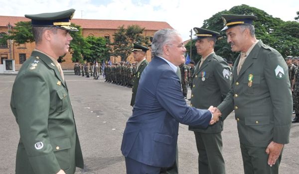 Quartel de Itu promove comemoração do Dia do Exército