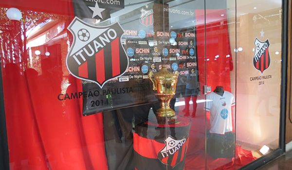 Plaza Shopping Itu recebe exposição da taça do Campeonato Paulista