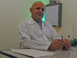 Instituto Dr. Rafael Tatonetti contrata recepcionista 