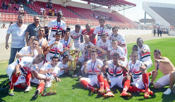 São Paulo conquista o Campeonato Amador da Divisão Especial