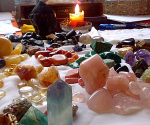 Curso de Magia Mineral ocorre no Ganesha em Itu