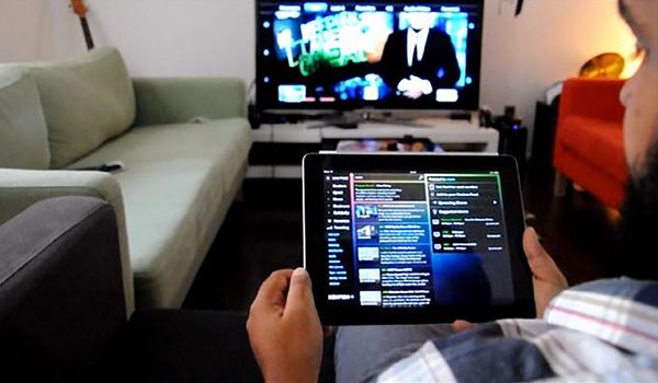 16 milhões de brasileiros acessam a internet enquanto assistem à TV