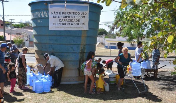 Parque Industrial e Novo Itu também recebem caixas d'água públicas