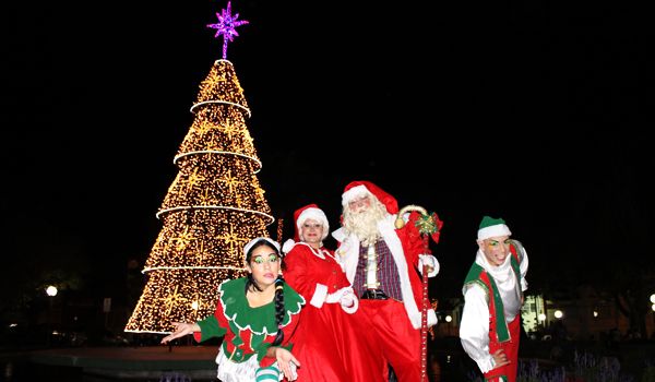 Música e alegria marcam o acendimento das "Luzes de Natal" em Itu