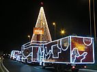 Imagem de: Caravana de Natal da Coca-Cola traz espetculo de luzes a Itu