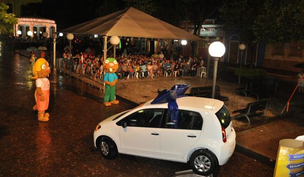 Campanha IPTU Em Dia Dá Prêmios entrega carro zero quilômetro