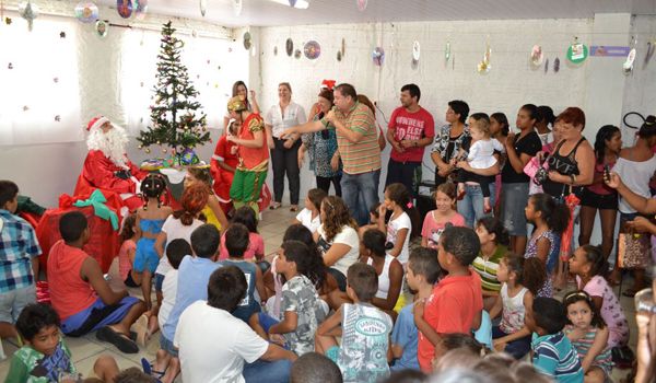 Festas de final de ano nos CRAS atraem crianças e familiares