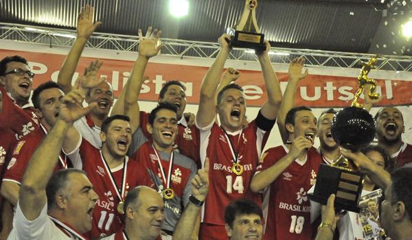 Brasil Kirin fatura a Liga Paulista e coroa primeiro ano de existência