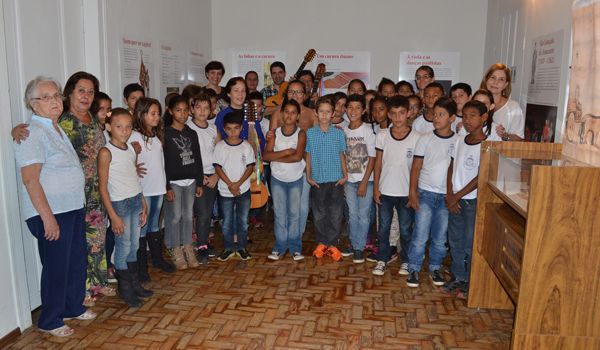 Alunos da Vila Martins participam de ação educativa no Museu da Música