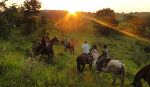 Chácara do Rosário tem programação especial de cavalgadas no feriado