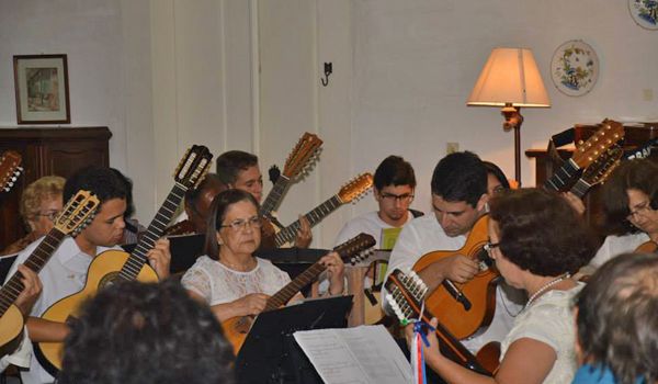 Orquestra Ituana de Viola Caipira volta a se apresentar na Rosário
