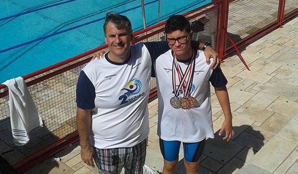 Nadador ituano conquista três medalhas no Torneio Kim Mollo