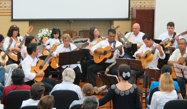 Apresentação da Orquestra Ituana de Viola Caipira encanta público