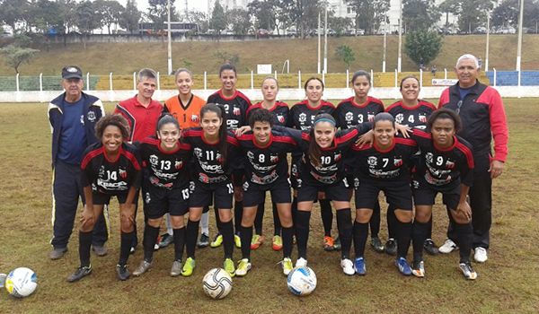 Futebol Feminino de Itu é campeão dos Jogos Regionais 2015