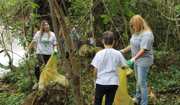 Itu e Cabreúva realizam ação conjunta de limpeza na Estrada Parque