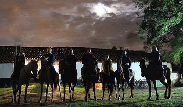 Chácara do Rosário realiza última Cavalgada da Lua Cheia do ano