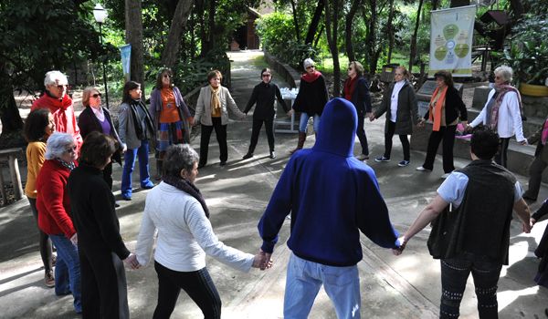"Mês do Meio Ambiente" tem minicurso no Varvito e Dança Circular