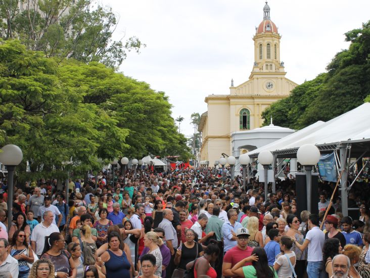 Eventos do 407ª aniversário da cidade atraem milhares ao Centro de Itu