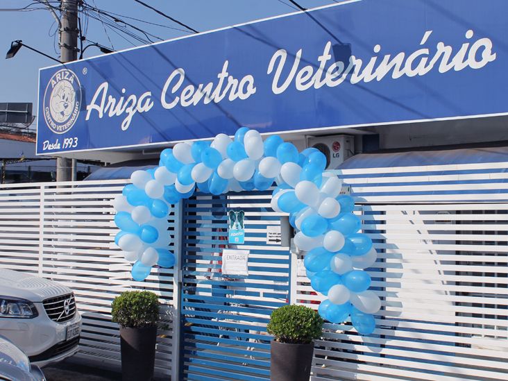 Ariza Centro Veterinário comemora 24 anos com ações promocionais