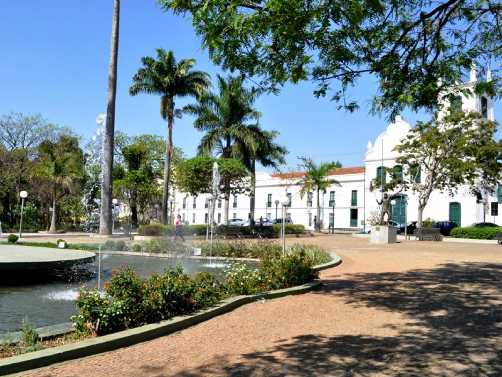 Praça do Carmo sedia ação educativa sobre hanseníase