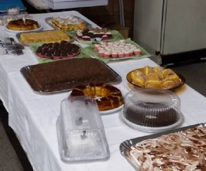 Festa da comunidade, doces e mais