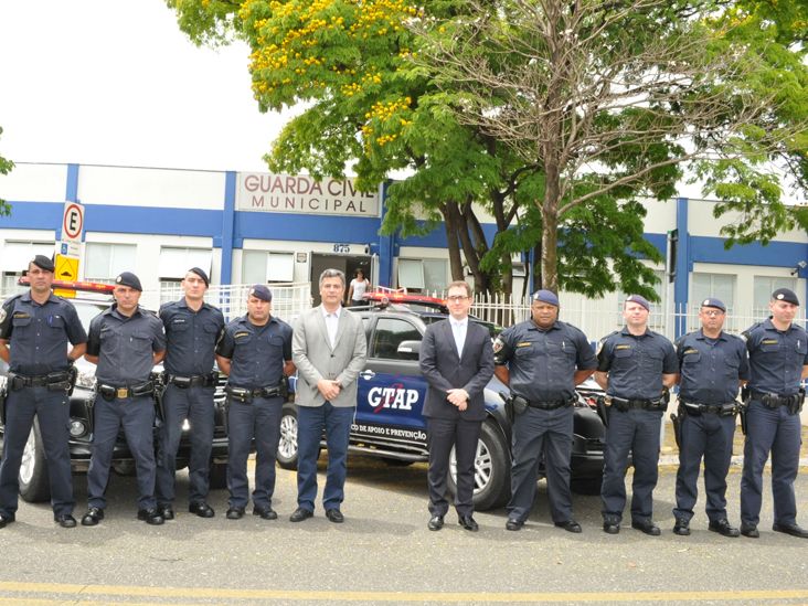 Guarda Civil Municipal apresenta grupo tático para reforçar segurança