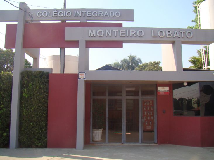 Colégio Monteiro Lobato oferece bolsas de estudo de até 50%