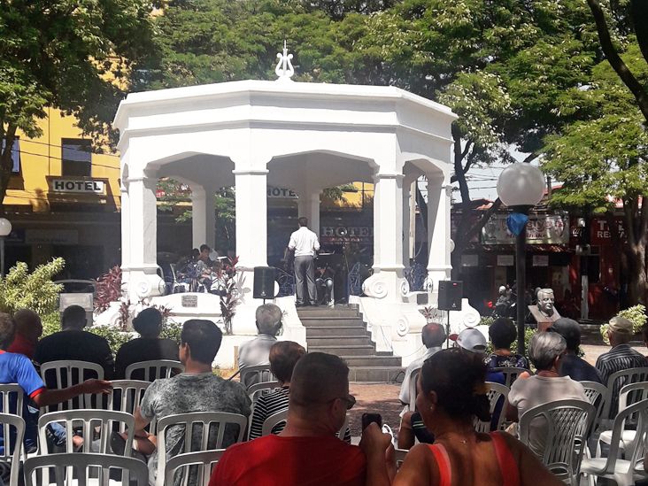 Sábado tem Banda do Carmo na Praça da Matriz