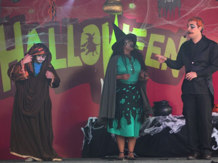 Plaza Shopping Itu apresenta Halloween com Mini Bailinho para crianças