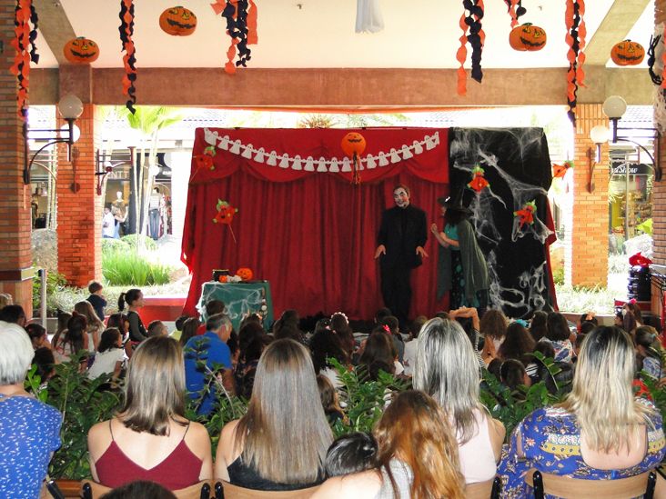 Halloween do Plaza Shopping Itu reúne mais de 500 pessoas