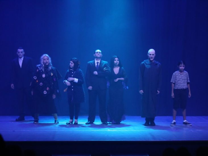 Musical "A Família Addams" é atração neste sábado em Itu