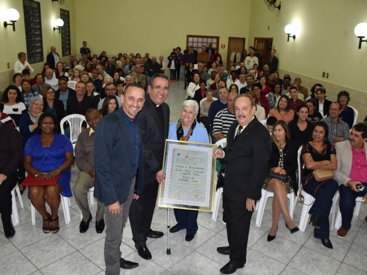 Padre Fernando Augusto Meira recebe Cidadania Ituana
