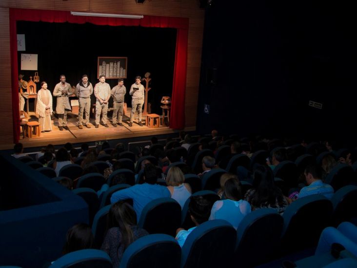 Teatro Nósmesmos comemora 4 anos com programação especial