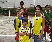 Escola da Família realiza Gincana da Páscoa