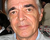 Valdomiro Carezia: "A educação para a vida"