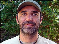 Cando critica extração ilegal de rochas de granito