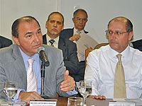 Itu participa de reunião do programa Investe SP