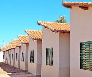 Moradores recebem 35 casas populares em Itu