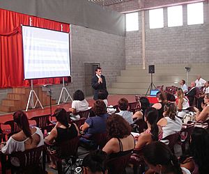 Educadores de Itu participam de palestra sobre meio ambiente