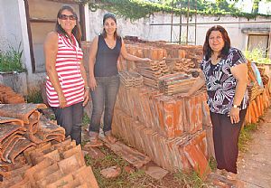 Fundo Social recebe doação de 6 mil telhas