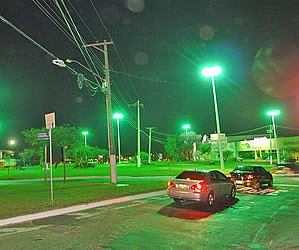 Itu realiza manutenção em suas praças