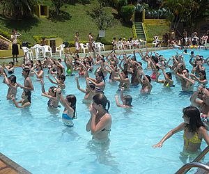 Camping Carrion apresenta programação animada para o feriado
