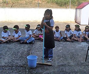 Escola Municipal Camping Santa Fé realiza trabalho contra dengue
