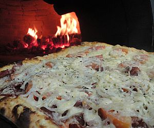 À moda da casa! Pizzas especiais, cobertas de sabor 