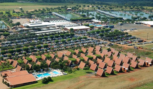 No aniversário de Sorocaba, Maeda oferece desconto no passaporte