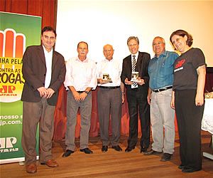 Izilda Alves reúne mais de 450 pessoas em palestra sobre drogas